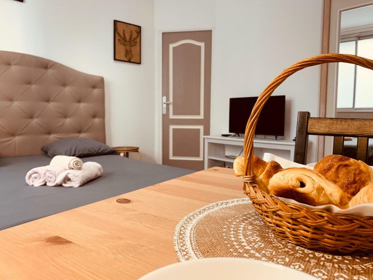 Apartment Victoire *